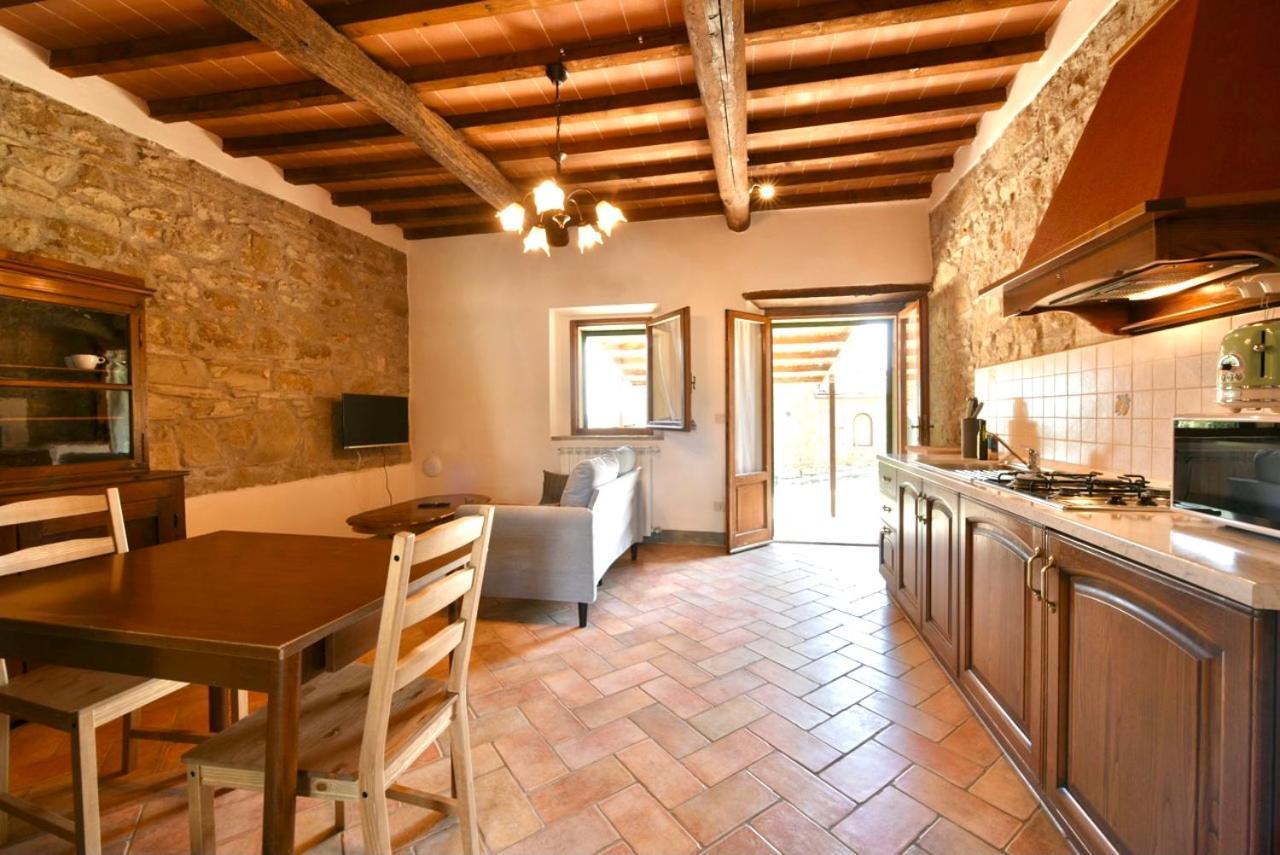 Agriturismo I Poggilunghi Чивітелла-ін-Валь-ді-К'яна Екстер'єр фото