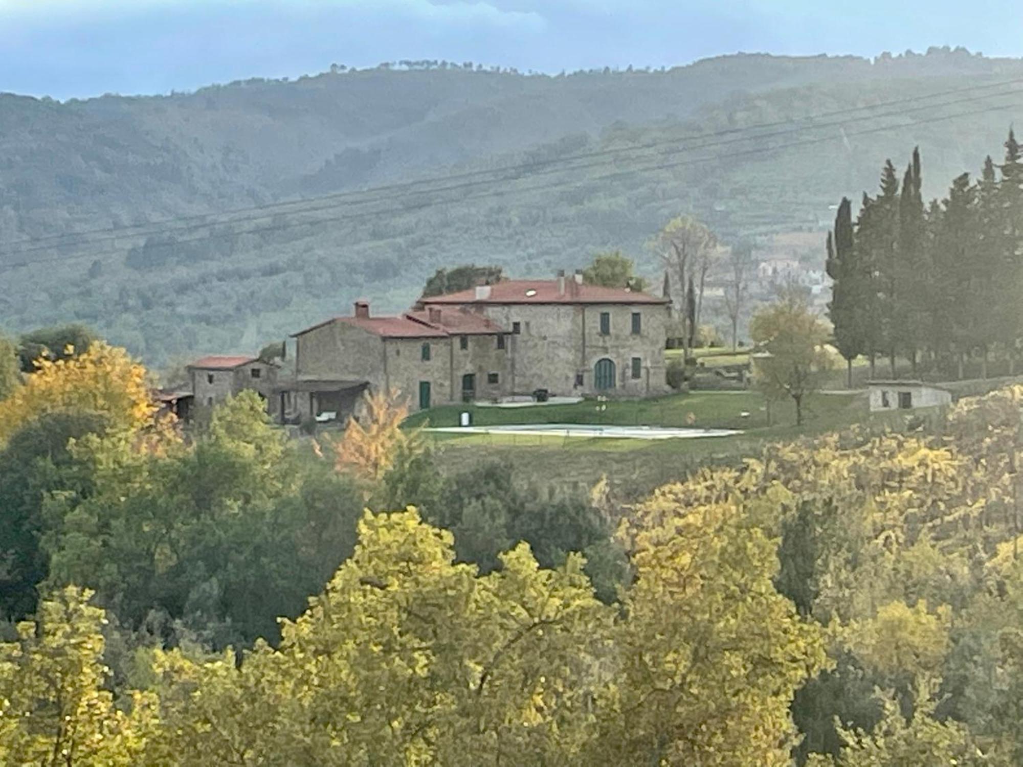 Agriturismo I Poggilunghi Чивітелла-ін-Валь-ді-К'яна Екстер'єр фото